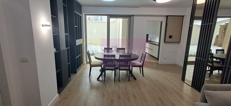 Apartament 4 camere | Cartierul Armenesc | Gradina privata 160mp